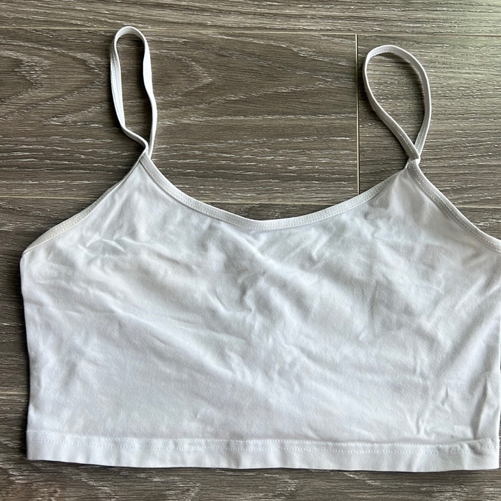 Aritzia White Karelis Cropped Tank